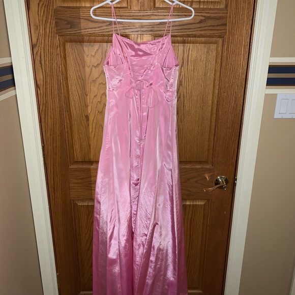 Womens Floor Length Evening Dress - Picture 2 of 6